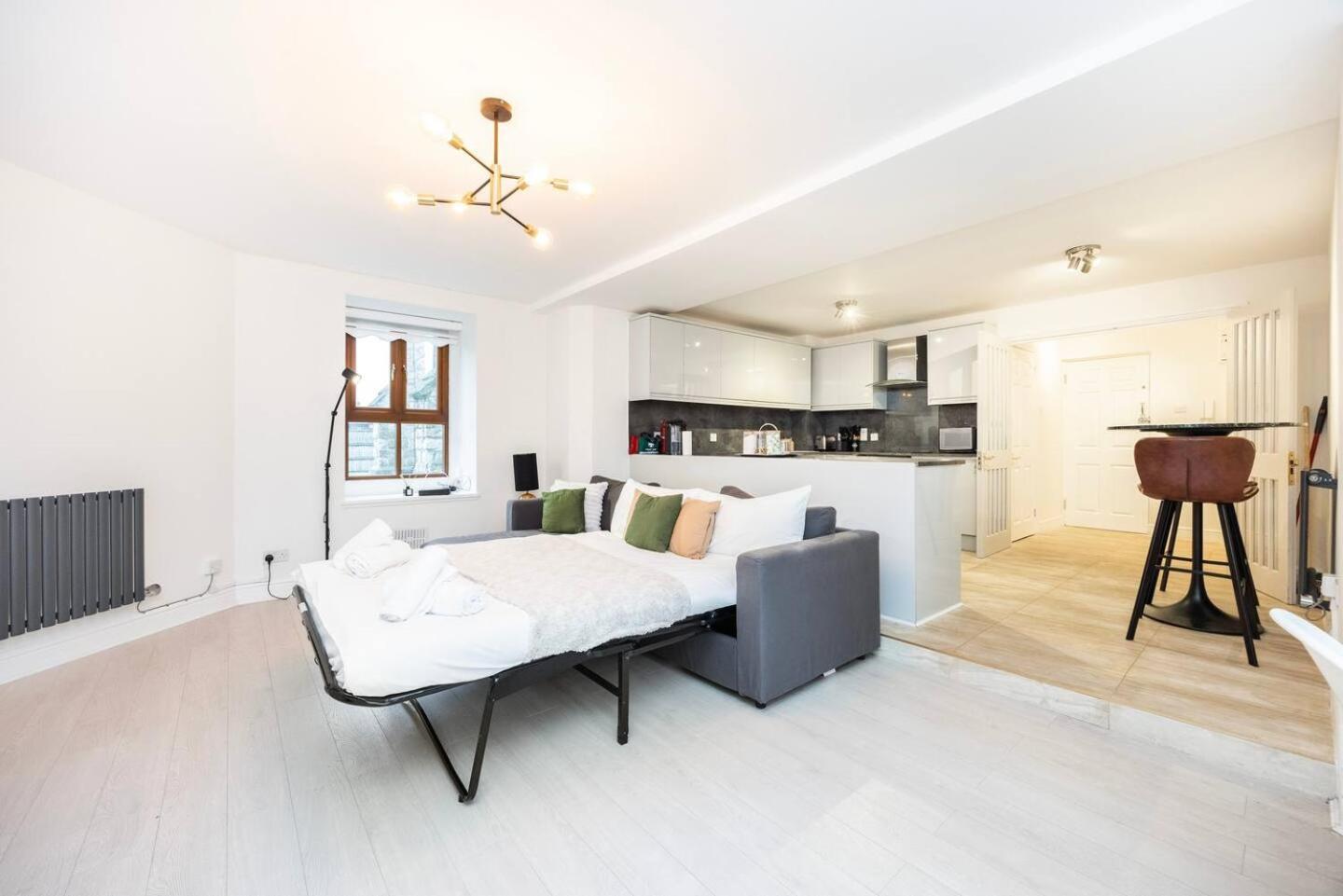 Lavish 1 Bedroom Near Tottenham Stadium Casa de Férias *