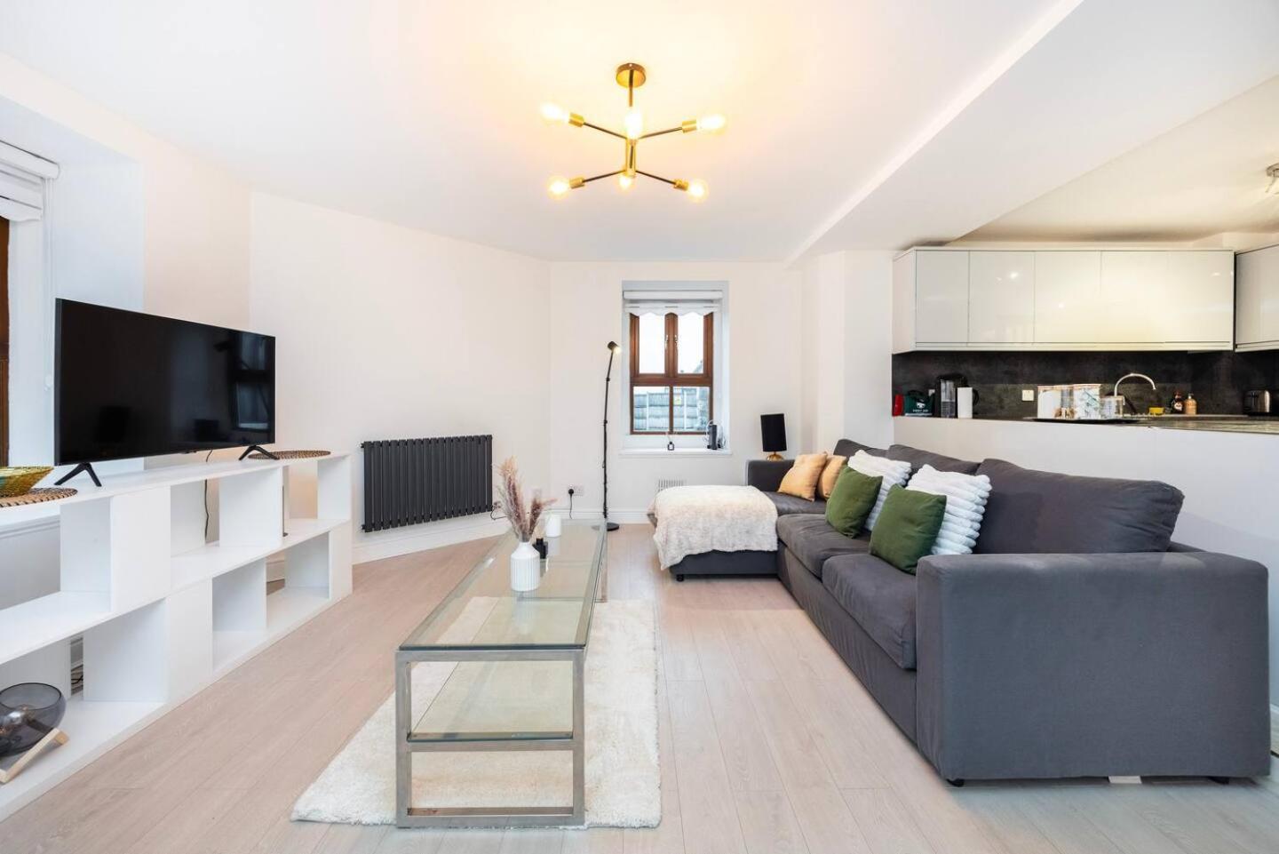 Lavish 1 Bedroom Near Tottenham Stadium Casa de Férias